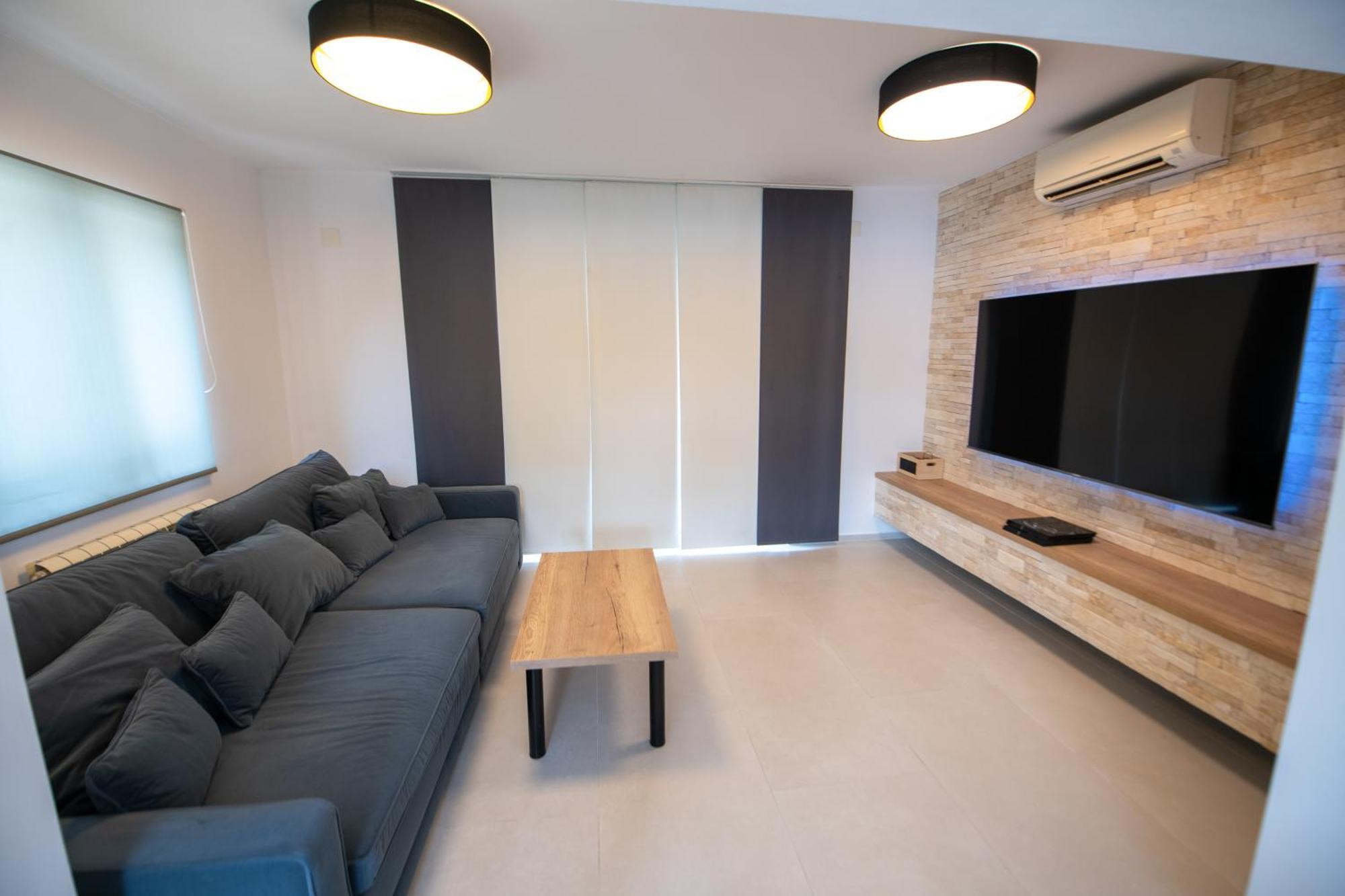 Villa Lipovac Трогир Екстериор снимка